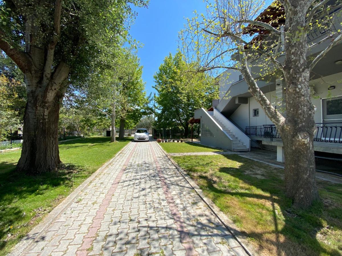 Villa Maria Ofrinion Exterior photo